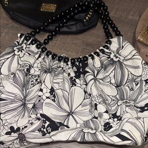 Chic Black and White Floral Shoulder Bag